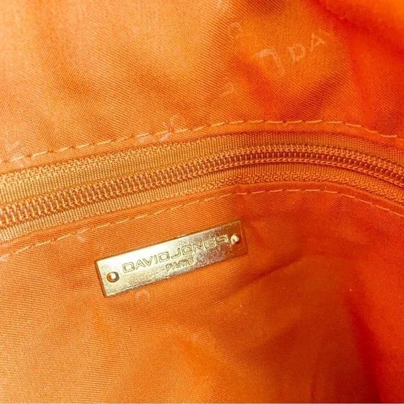 David Jones Paris Dark Beige Taupe Zippered Purse - Picture 4 of 5